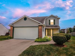 228 Kittridge Ln, Fort Wayne, IN