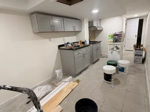 87-41 127th St, Jamaica, NY 11418