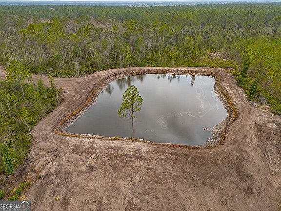 4th image of 918 Chimney Rock Rd