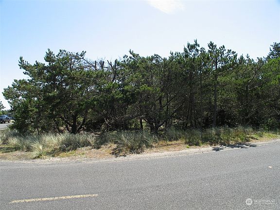 4th image of 618 G Street