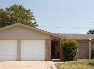 6824 Richardson Dr, Watauga, TX 76148