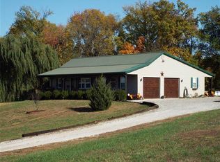 5730 S 950 W, Owensville, IN 47665
