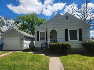 702 Ridge Street, Baraboo, WI 53913