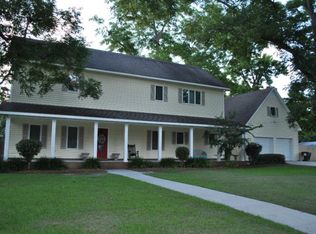 1004 Pecan St, Nashville, GA 31639