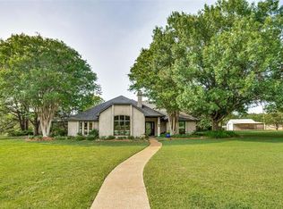 1210 Whispering Ln, Southlake, TX 76092