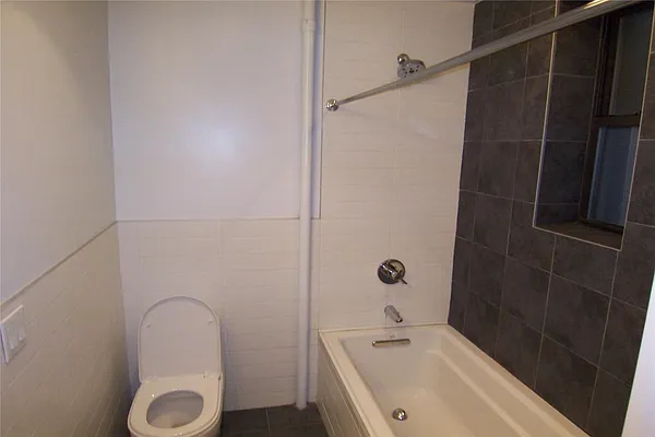 Rented by Maz Group NY | media 10