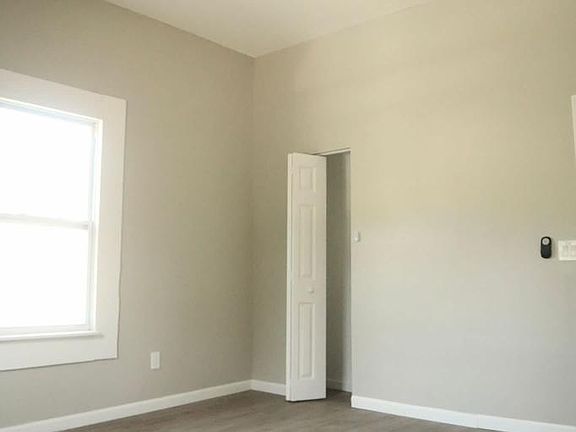 5th image of 1616 Davanna St