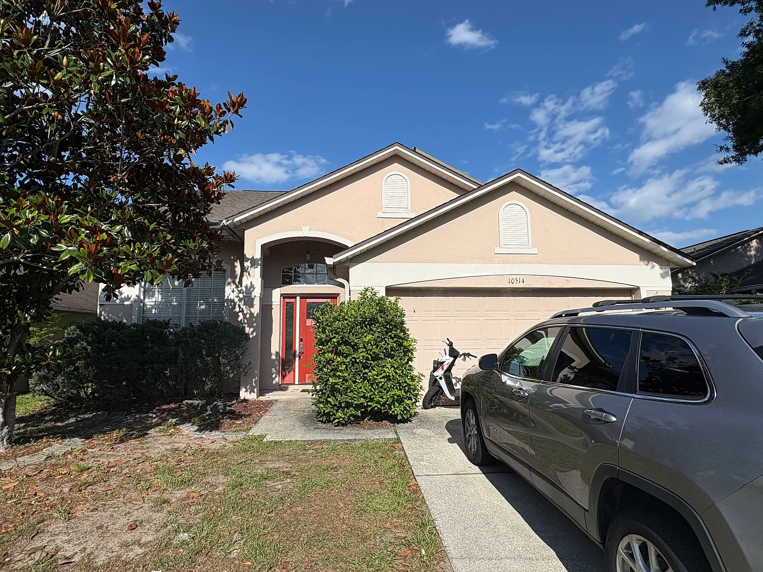 6 bed, 2.5 bath, 1910 sqft, $650 — Photo 2