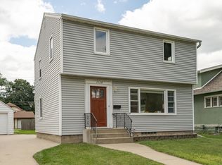1128 2nd St NW, Rochester, MN 55901
