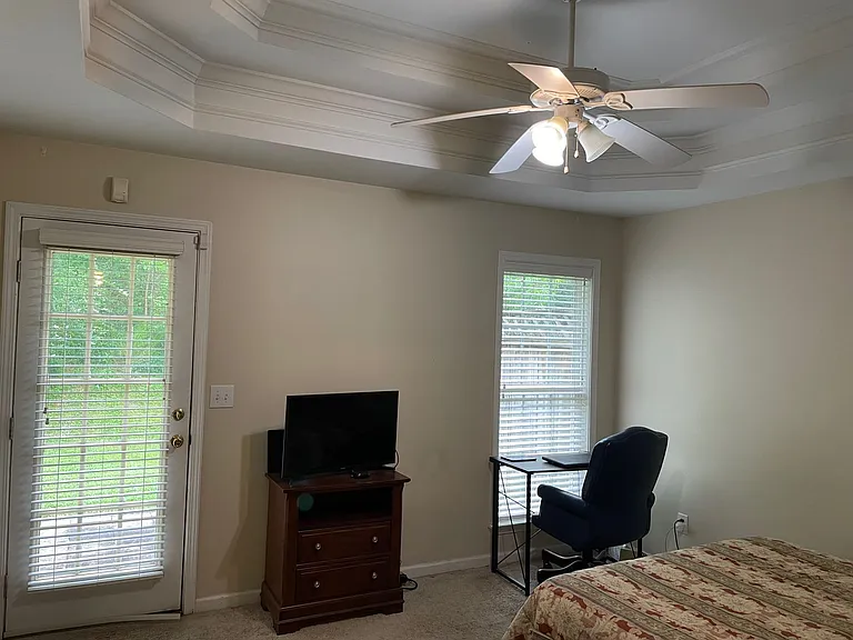 126 Hayesbury Ct — Photo 11