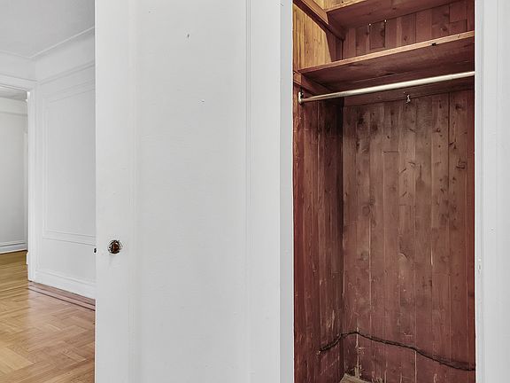 5th image of 400 Clinton Ave APT 5E