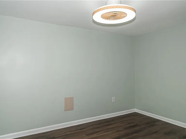 2331 Robin Ln SE — Photo 25
