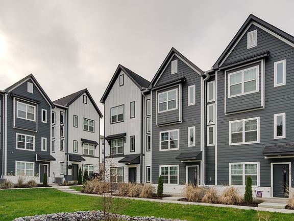 5th image of 708 N Dupont Ave Lot 22
