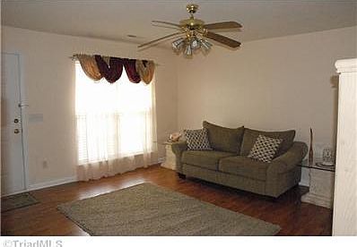 4th image of 5802 River Glen Dr