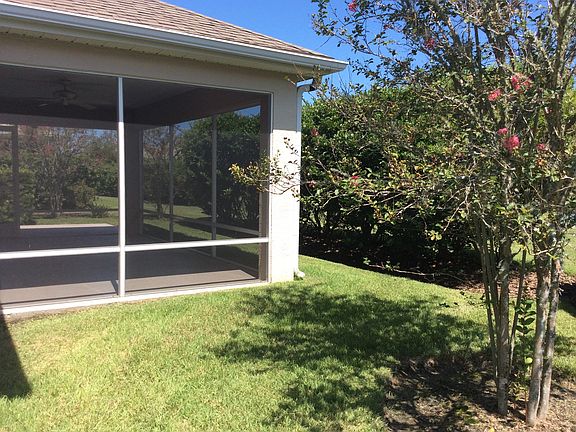 3rd image of 1475 Gumwood Dr