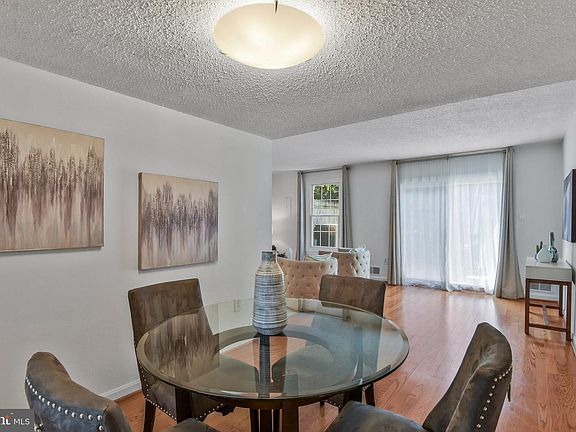 5th image of 9613 Nonquitt Dr