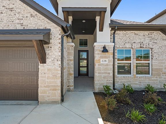 Exterior Style C