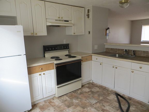 4th image of 3631 Cushing Dr APT D