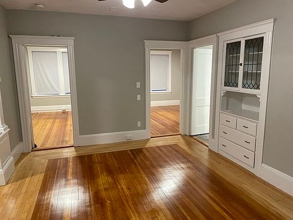 2nd image of 17 Green St #2