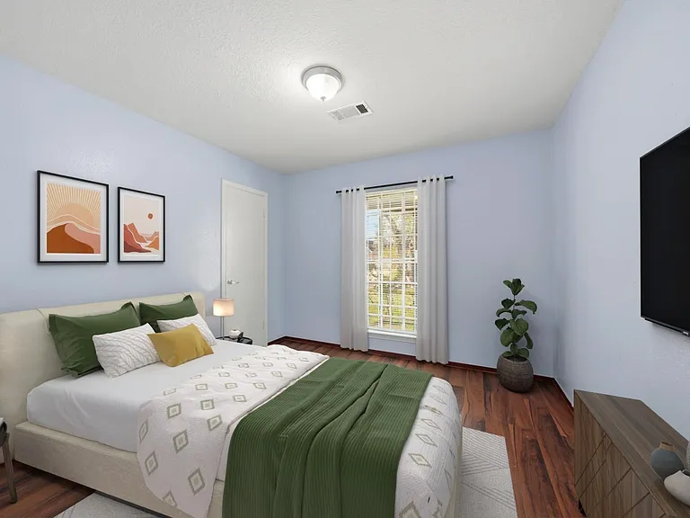 7015 Pella Dr — Photo 8