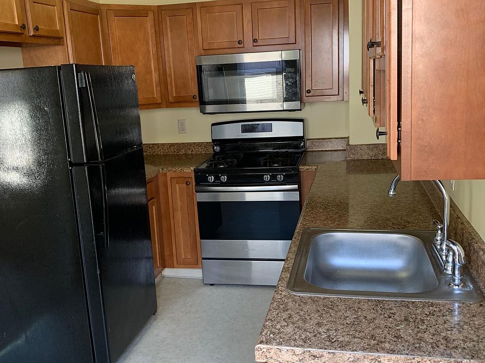 New Kitchen includes dishwasher