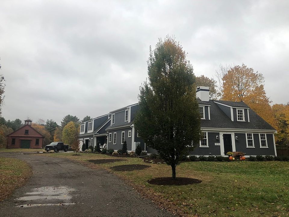 2nd image of 1126 Main St