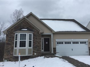 3059 Riverview Dr, Medina, OH 44256