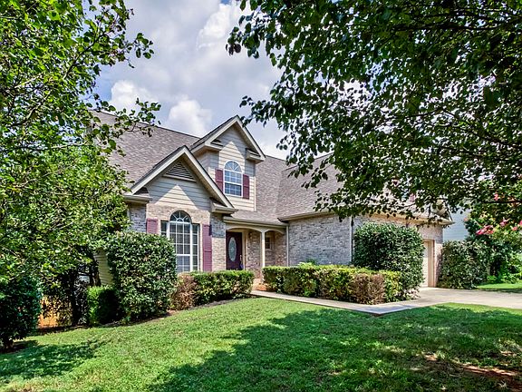 2nd image of 9435 Twin Branch Dr