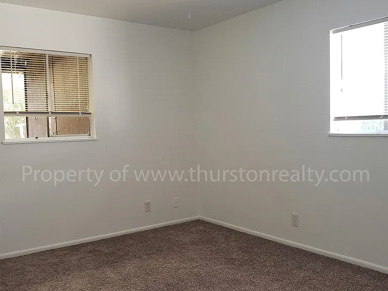 1020 Wofford Dr — Photo 7