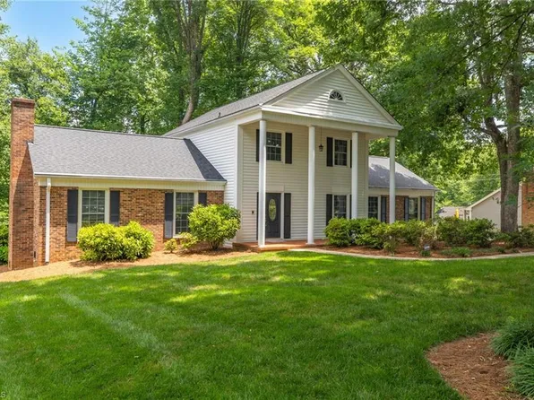 1104 Arbor Ln, Reidsville, NC 27320