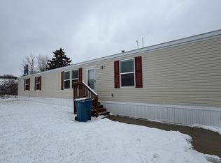 13 W Suffolk Ct, Flint, MI 48507