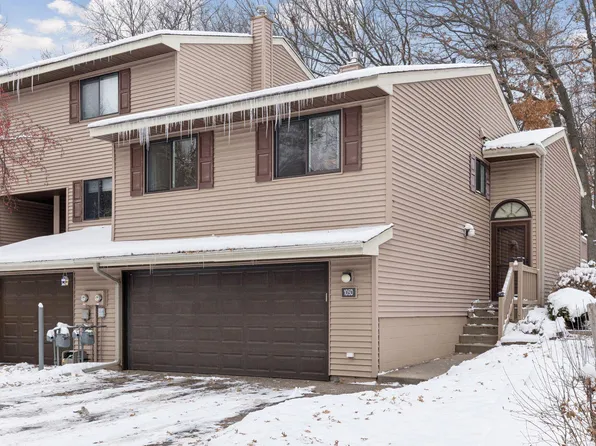 105 South Dr #D, Circle Pines, MN 55014
