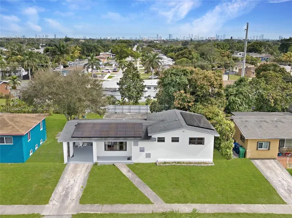 19511 NW 7th Ct, Miami Gardens, FL 33169