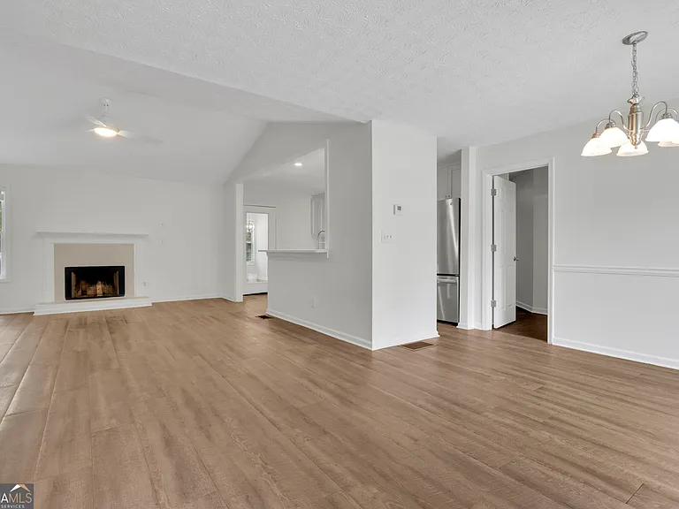 1145 Brook Meadow Ct — Photo 5