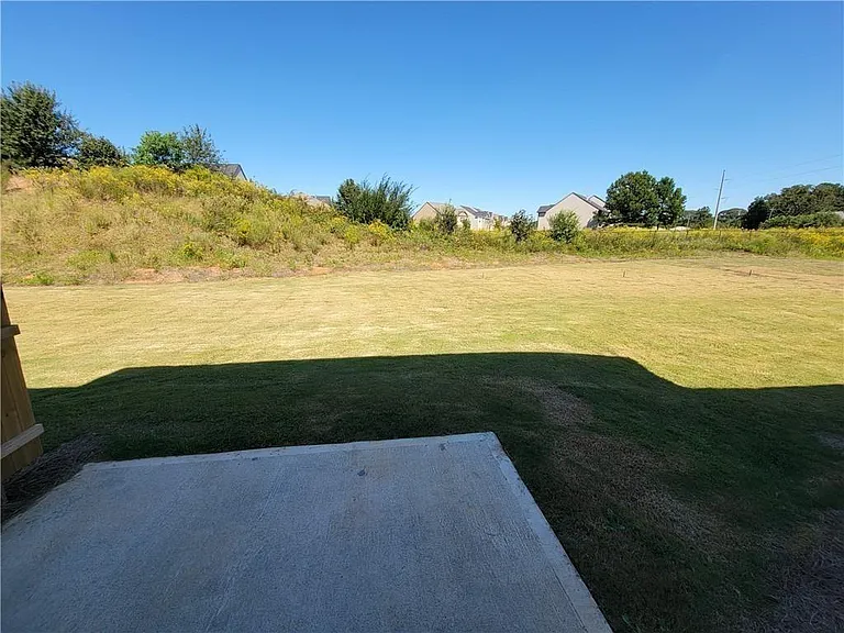 209 Swindon Dr — Photo 9