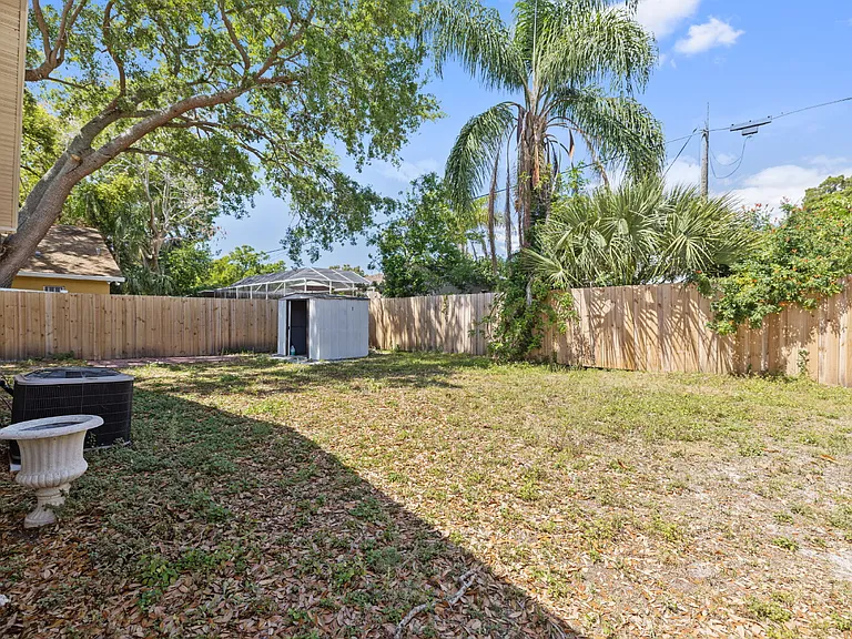 3005 W Kathleen St — Photo 22