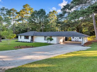 522 Elizabeth Ln SW, Mableton, GA 30126