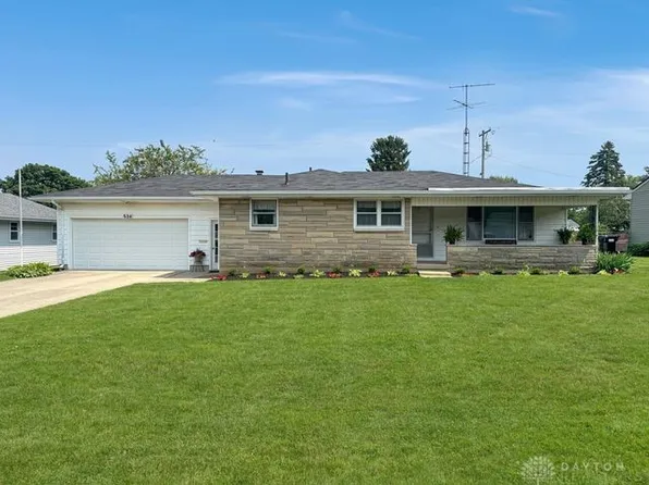 834 Amherst Dr, Urbana, OH 43078