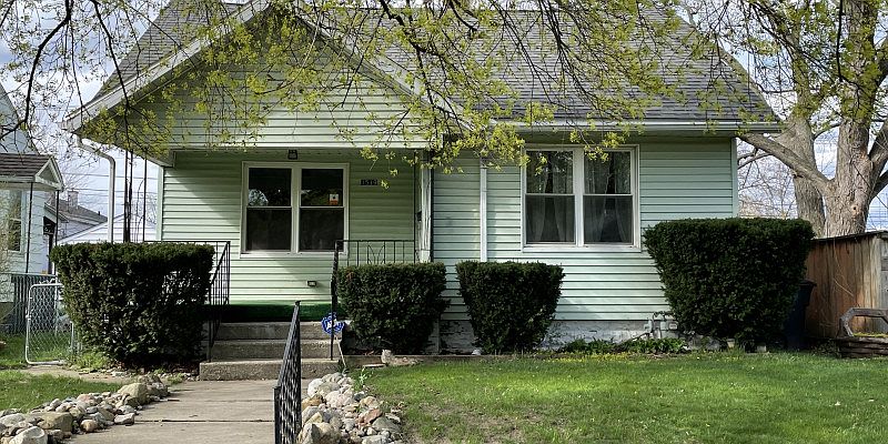 1st image of 1519 E Bowman St