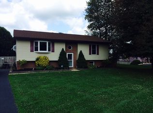 82 N Fieldcrest Dr, North East, MD 21901