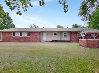 1212 N Jerrick Rd, Belle Plaine, KS 67013