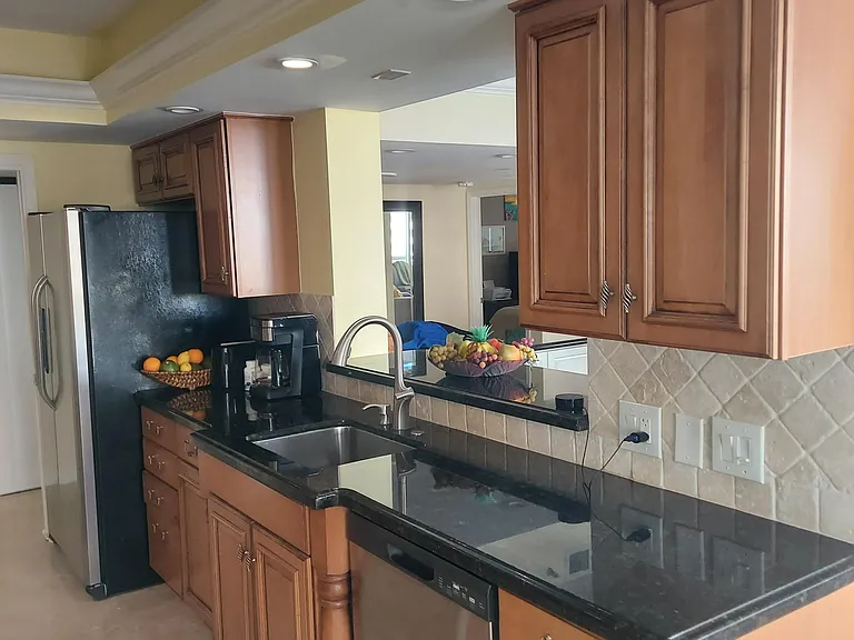 4000 N Ocean Dr #403 — Photo 7