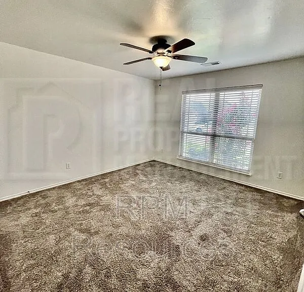 10913 SW 30th St — Photo 25