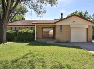 711 S Longfellow Ln, Wichita, KS 67207