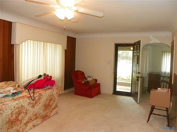 5th image of 1951 Glen Springs Dr