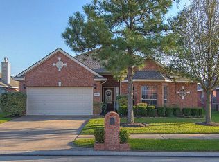 19207 Crescent Pass Dr, Tomball, TX 77375