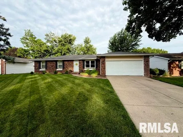 75 Roundtable Rd, Springfield, IL 62704