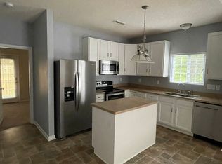 1824 Olivers Crossing Cir, Winston Salem, NC 27127