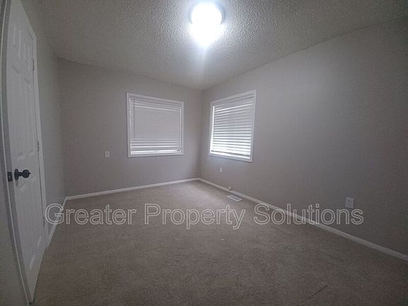 4th image of 7345 W 128th Pl