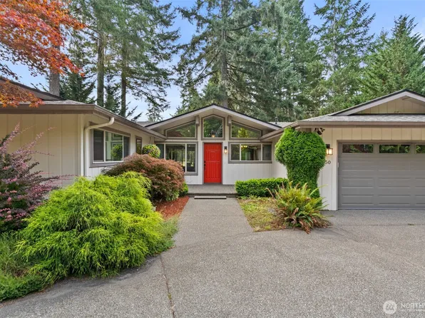550 E Country Club Drive E, Union, WA 98592